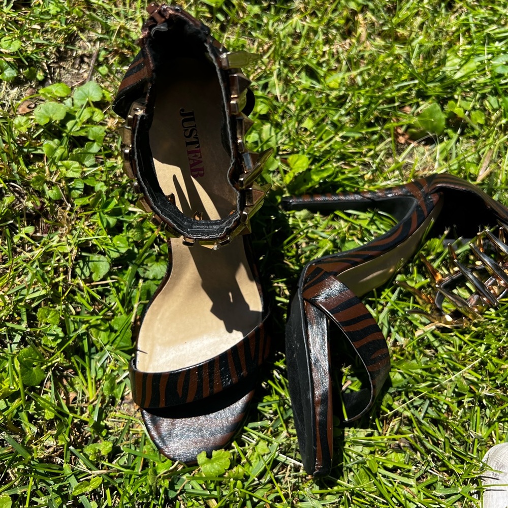 High heel shoes/sandals